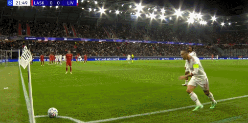 半场：利物浦3-0林茨，巴尔科拉双响，阿劳霍破门