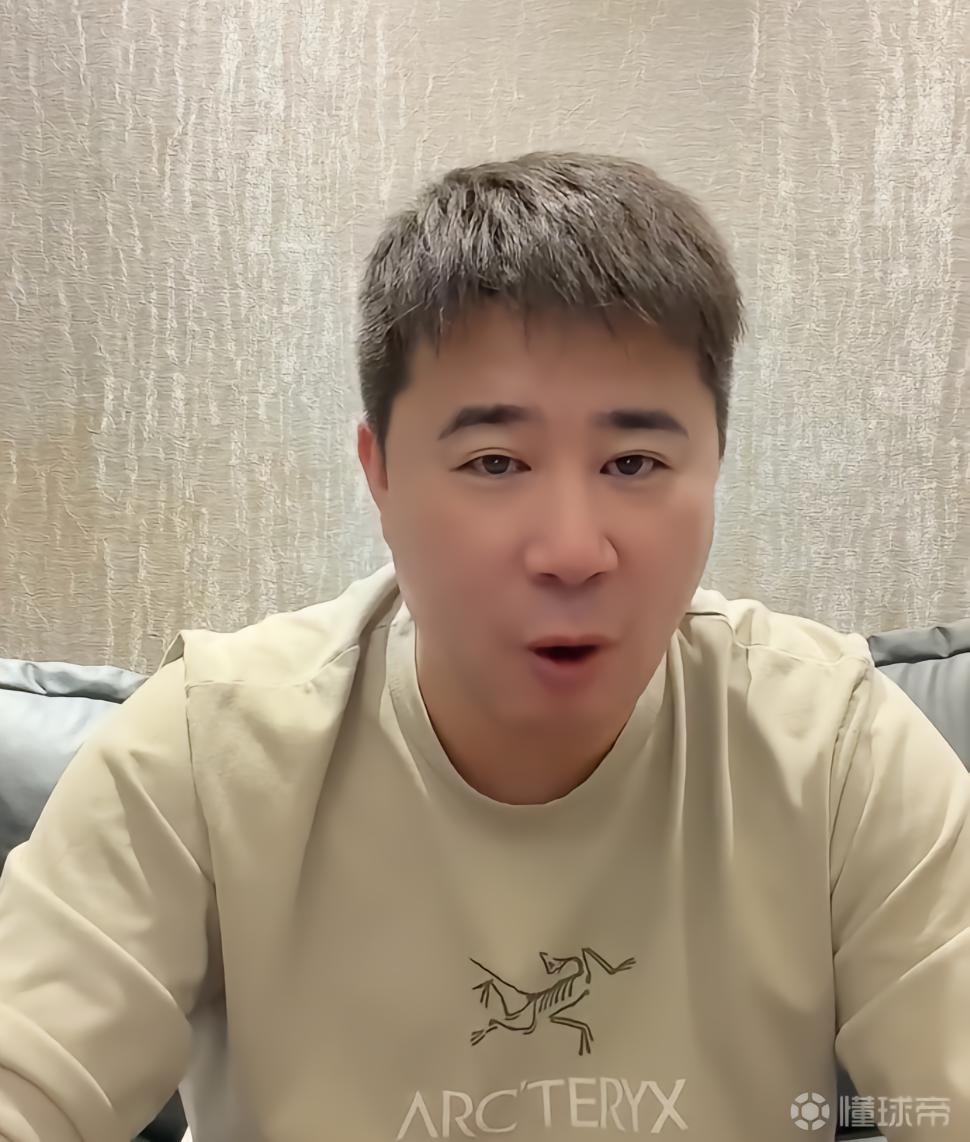 董方卓：我认为利马的批评是有道理的，夏窗引援保守